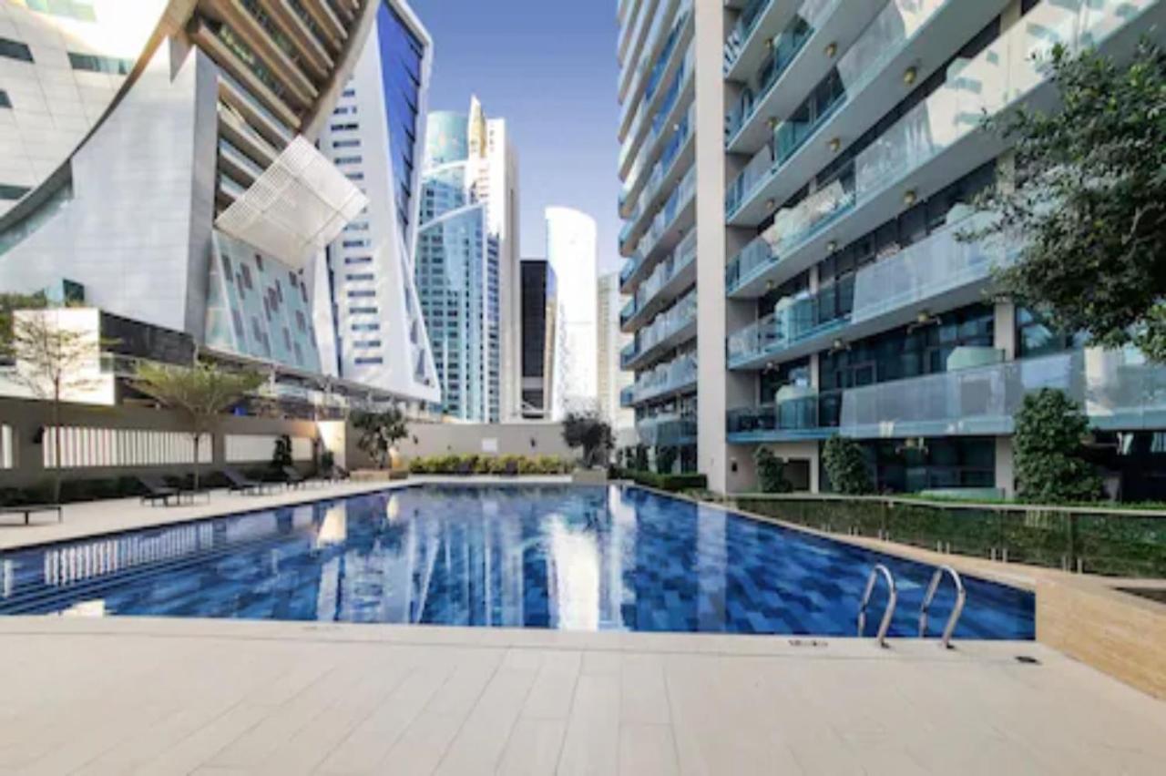 Citihome - 1Br At Merano Tower By Damac Dubai Exteriör bild